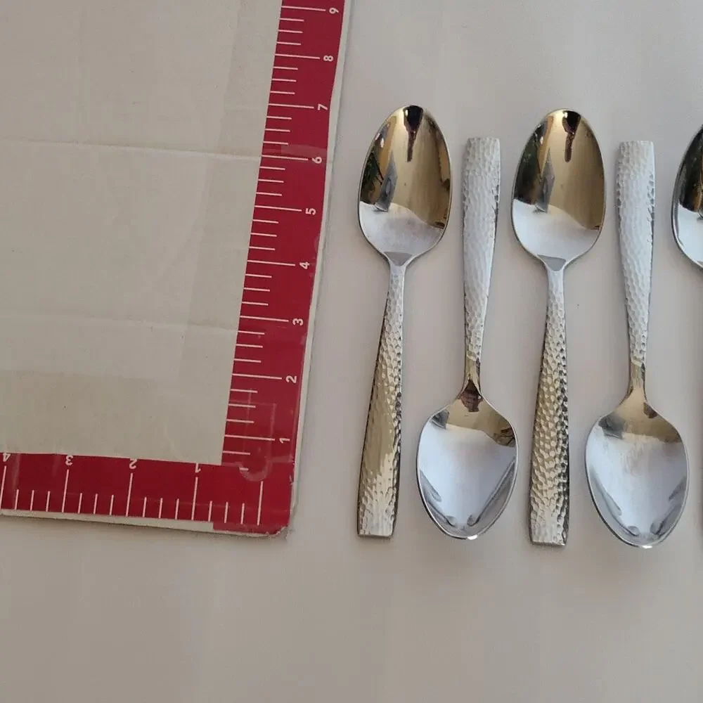 Oneida Etta Flatware Set Stainless Steel Silver 8 Spoons 10 Forks 4 Knives
